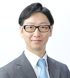 浅野　智 氏
